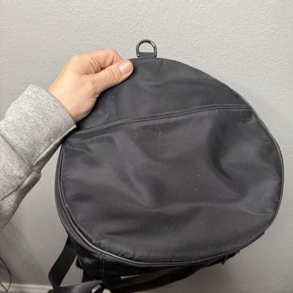 TUMI Voyager Misty Duffel Bag Nylon – Overnight Travel / Gym Bag - Picture 11 of 14